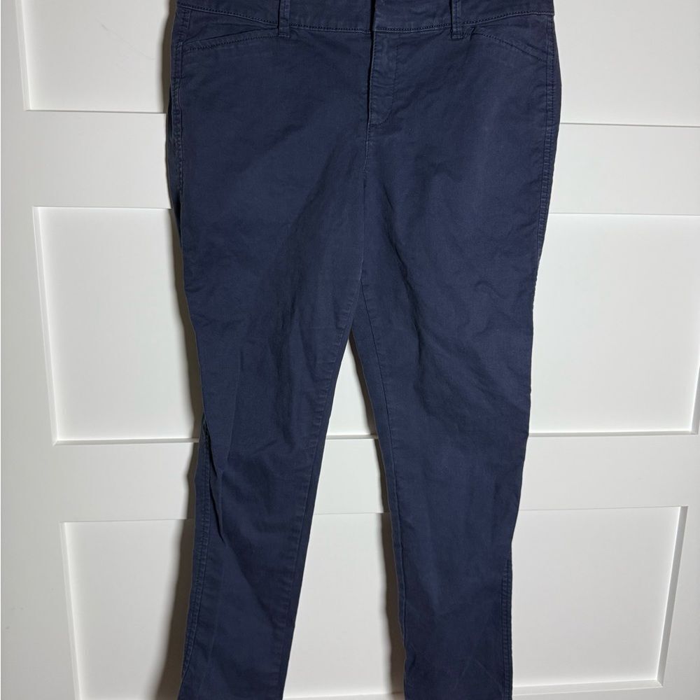 Old Navy Blue Pixie Chinos - Picture 6 of 7